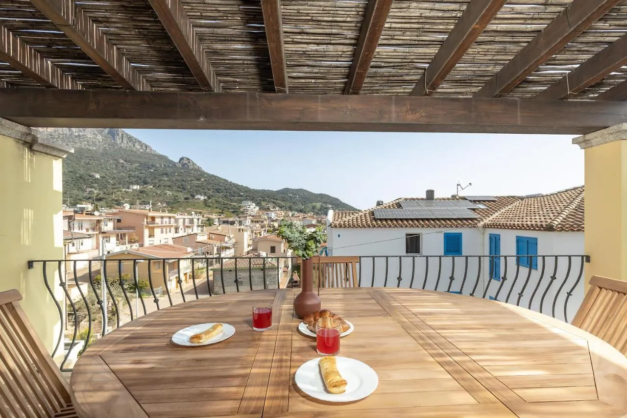 Apartment Ferienwohnung Casa Sa Montera B - Terrazza Vista Mare Santa Maria Navarrese Italien